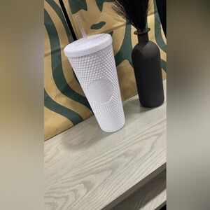 Starbucks Peral White Studded 24oz Tumbler NWT 2024
